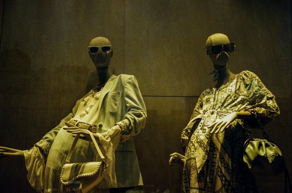 L'Impact des Influenceurs: Redéfinir les Tendances de la Mode avec Style